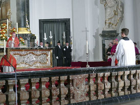 Abschlussvesper der Bischofskonferenz mit Spendung des Bonifatiussegens (Foto: Karl-Franz Thiede)